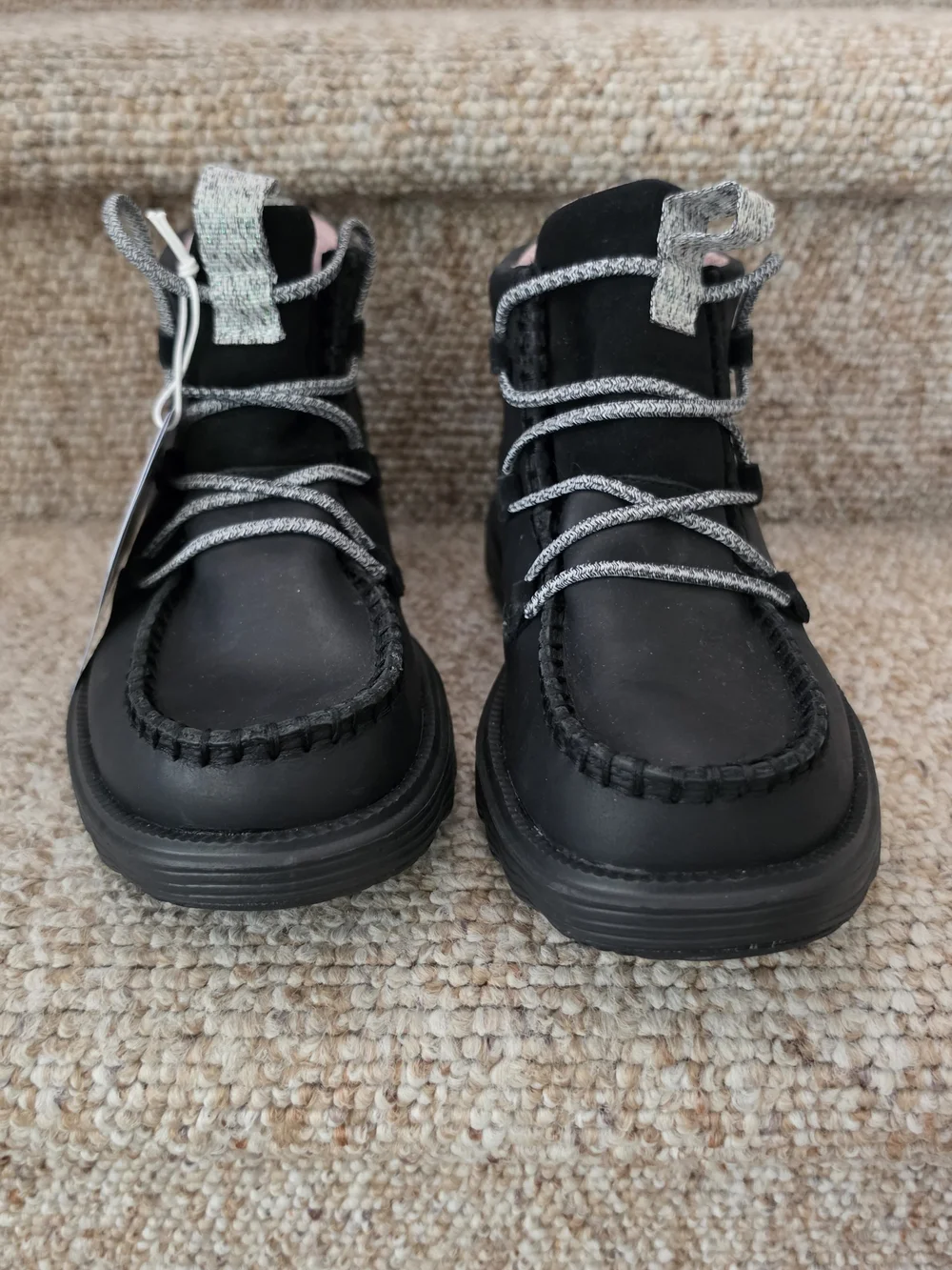 Hey Dude Reyes Boot Leather, Black Size 7 Water Repellent
